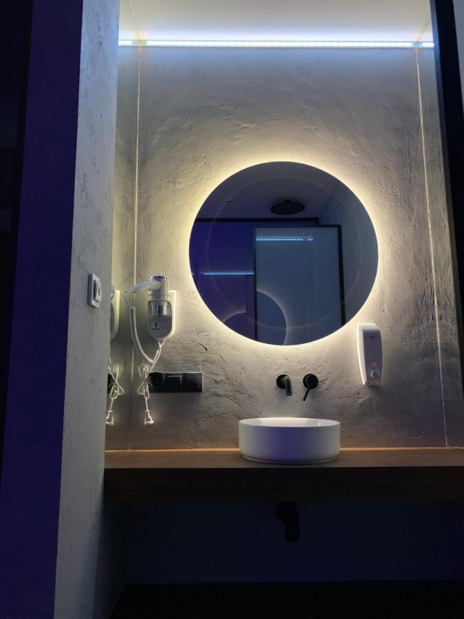 Luna Central Miniapart Варшава Екстериор снимка